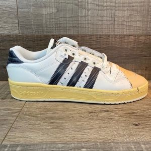 rivalry lo superstar shoes